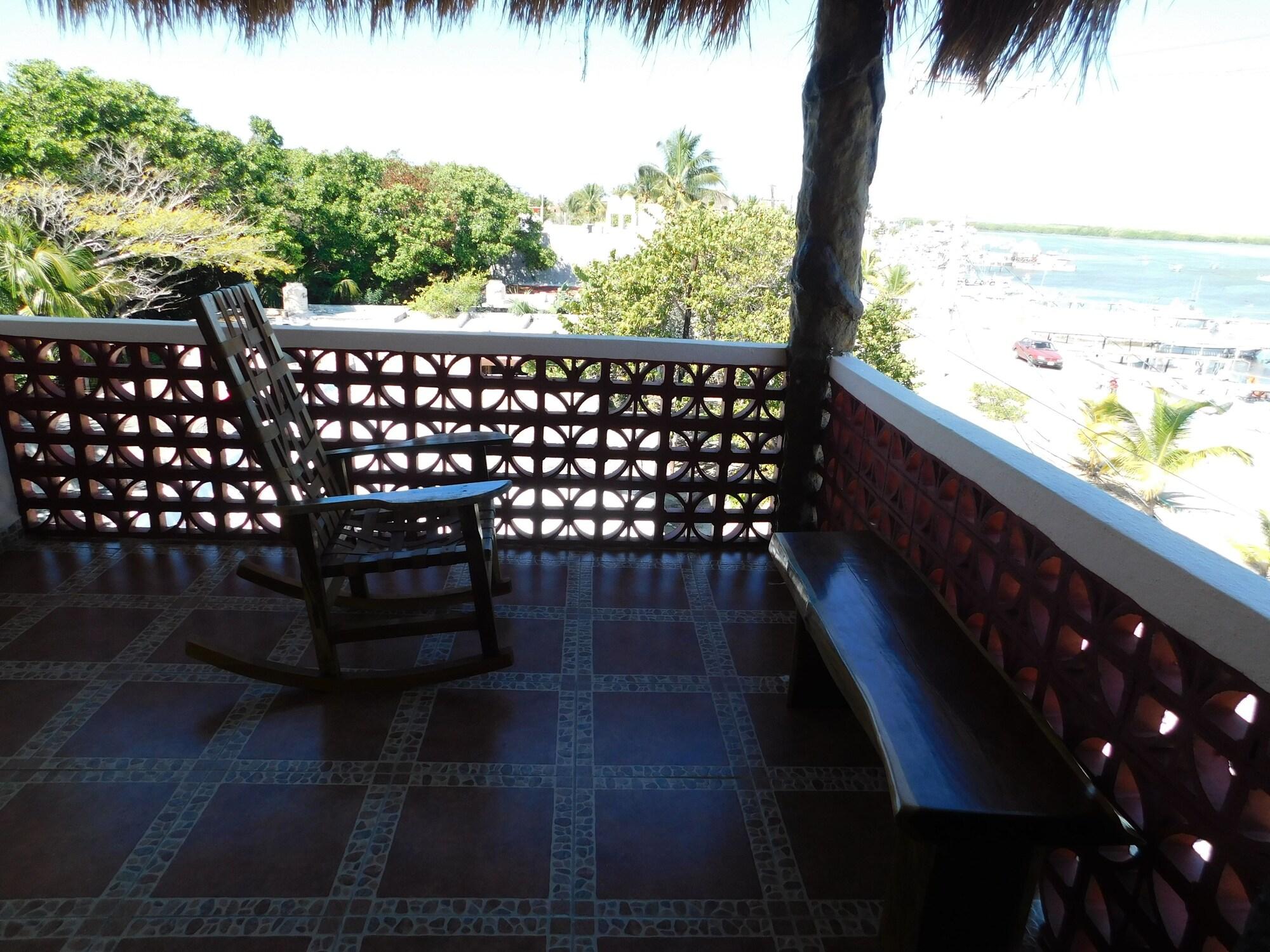 Posada El Perico Marinero Río Lagartos Exterior foto